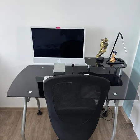 Fast Transport To Prenzlauer Berg & Friedrichshain Apartment Berlin