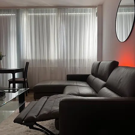 Apartment Fast Transport To Prenzlauer Berg & Friedrichshain *